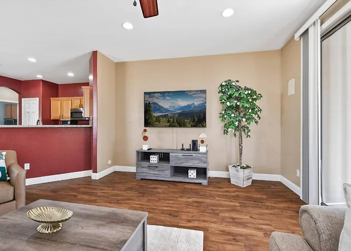 Family‑friendly 4‑bed | Patio, & Fast Wi‑fi Holiday home *