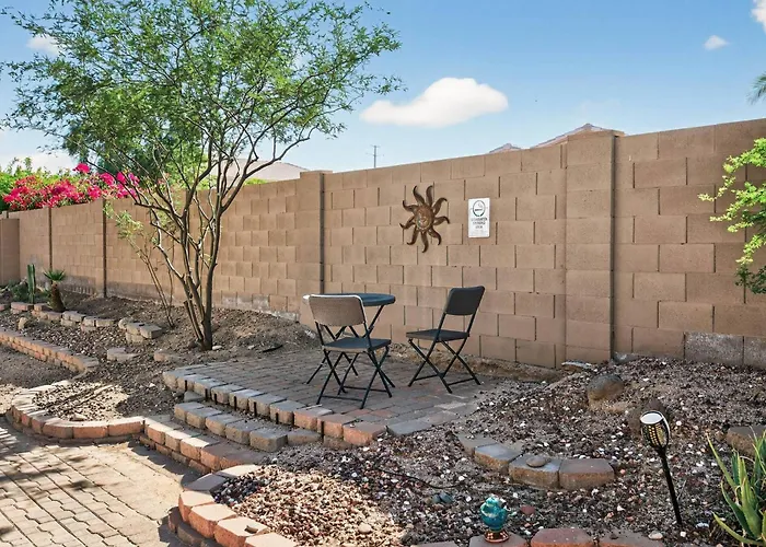 Holiday home Family‑friendly 4‑bed | Patio, & Fast Wi‑fi Phoenix