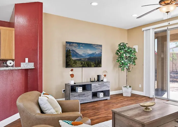Holiday home Family‑friendly 4‑bed | Patio, & Fast Wi‑fi Phoenix