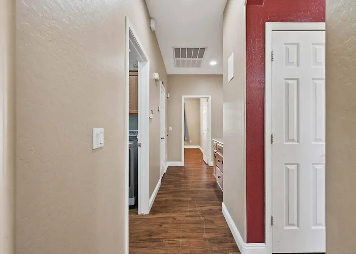 Family‑friendly 4‑bed | Patio, & Fast Wi‑fi